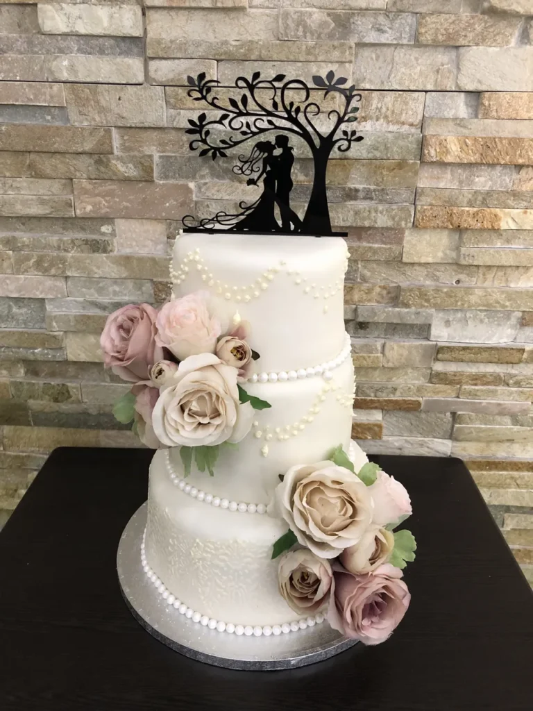 Elkészült torta