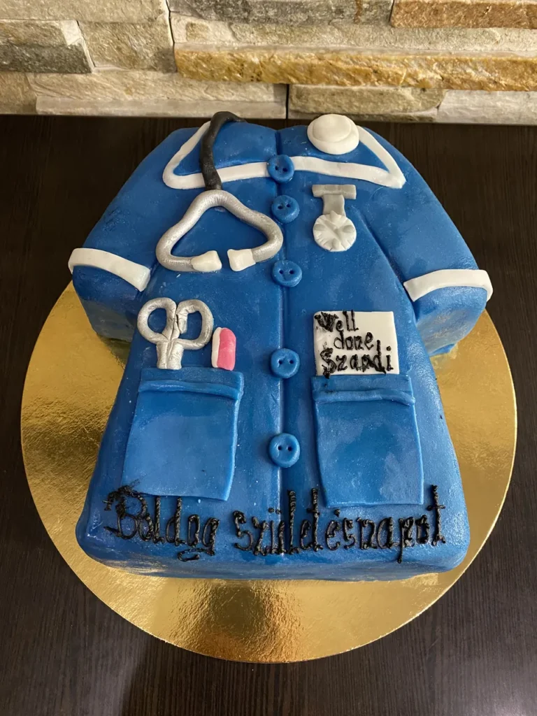 Elkészült torta