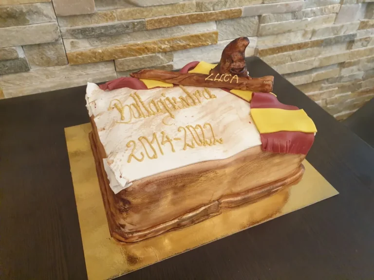 Elkészült torta