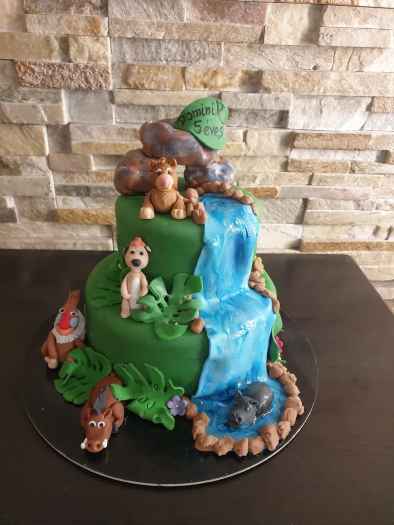 Elkészült torta