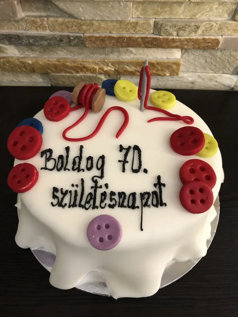 Elkészült torta