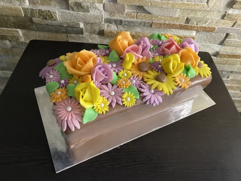 Elkészült torta