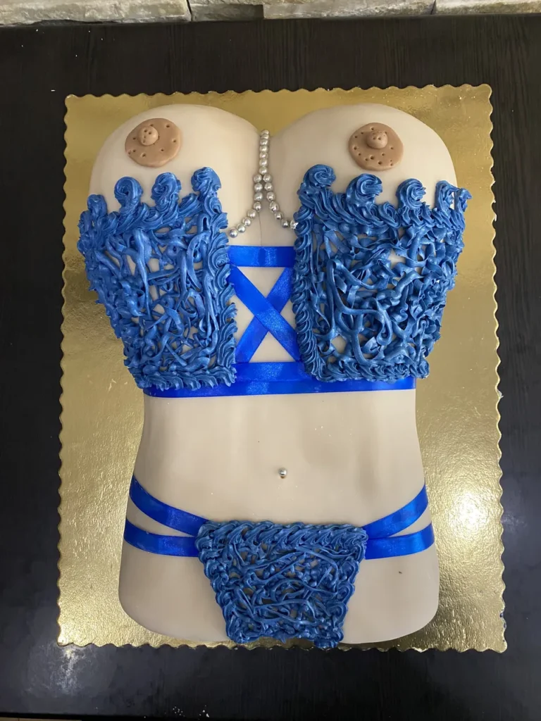 Elkészült torta