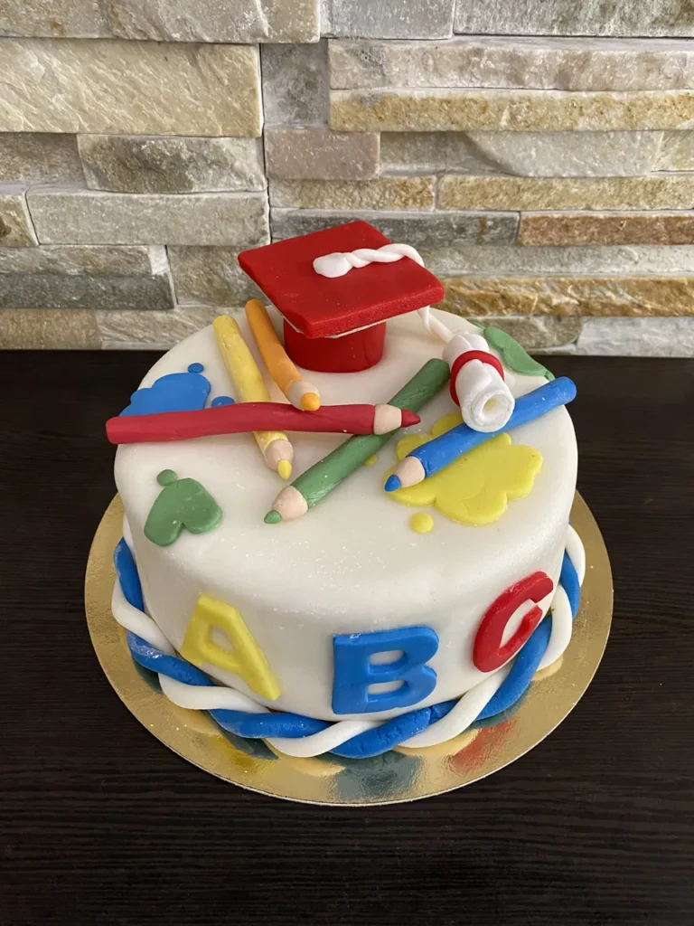 Elkészült torta