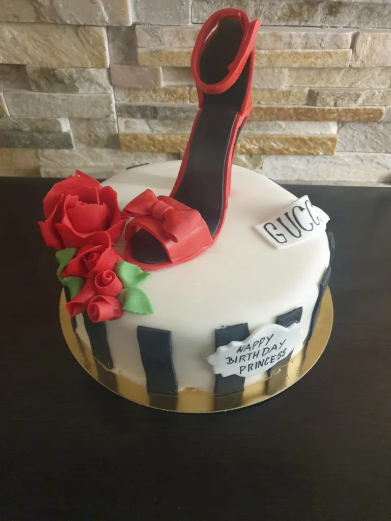 Elkészült torta
