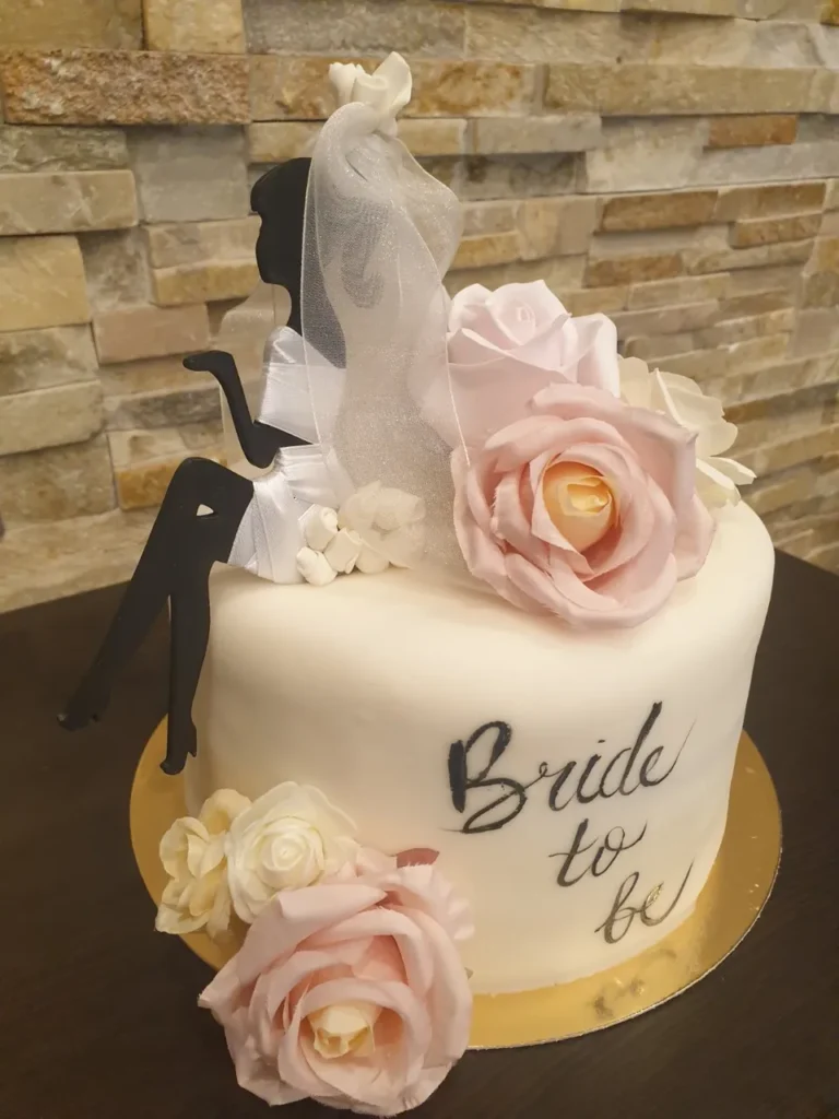 Elkészült torta
