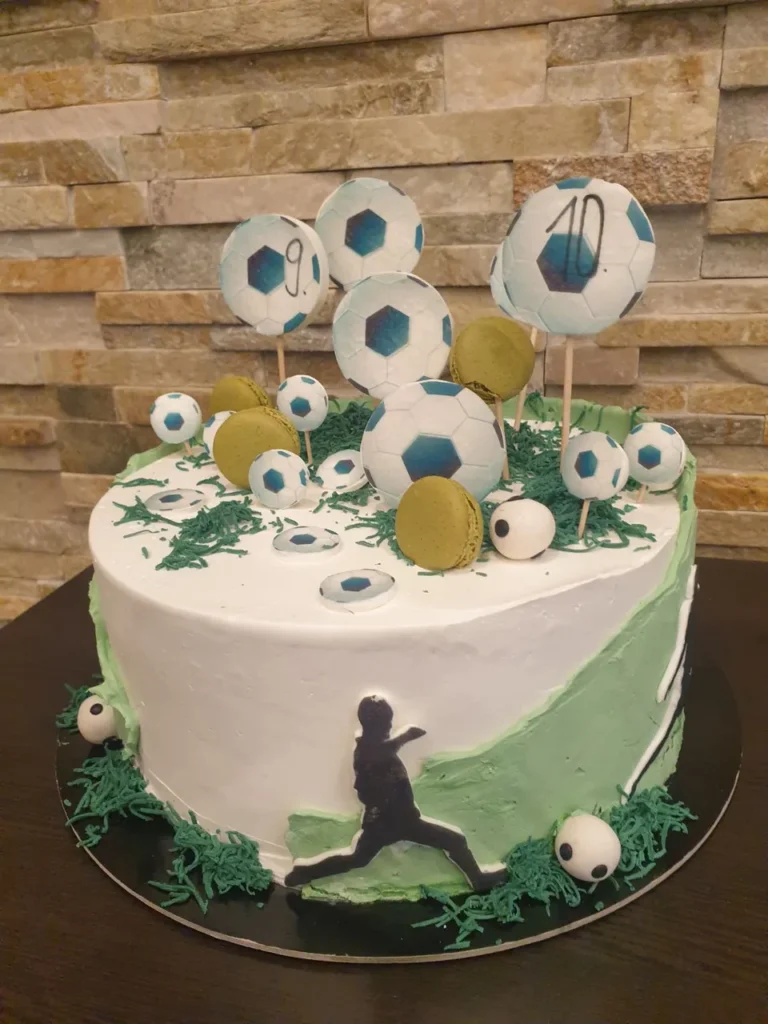 Elkészült torta