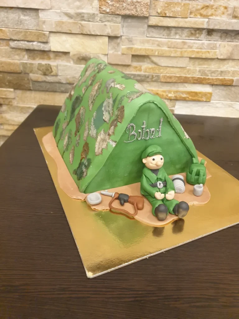 Elkészült torta