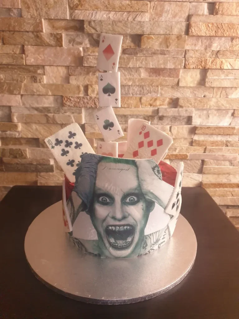Elkészült torta