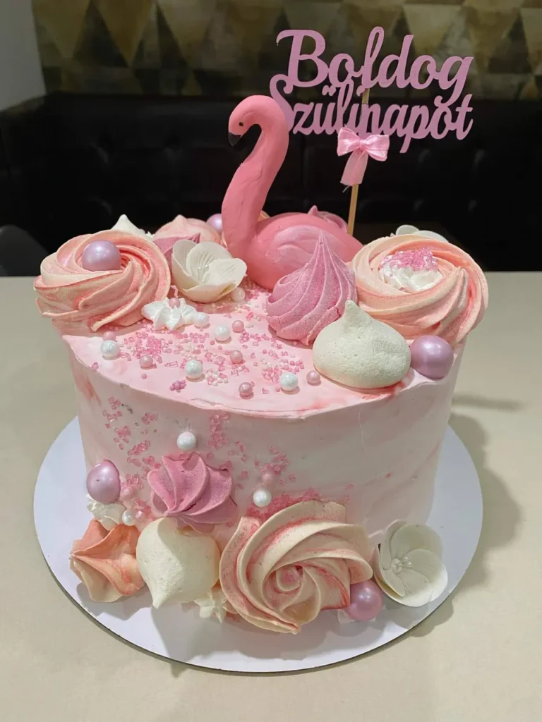 Elkészült torta