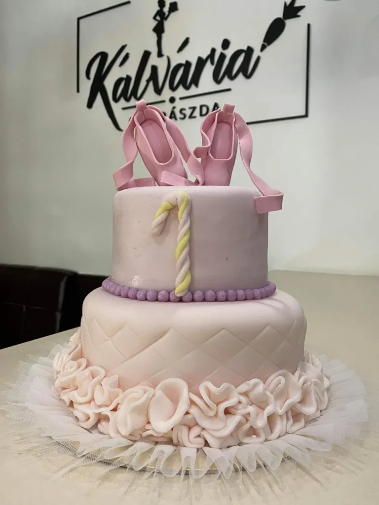 Elkészült torta
