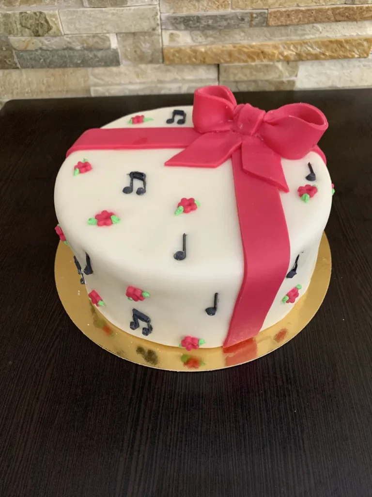 Elkészült torta