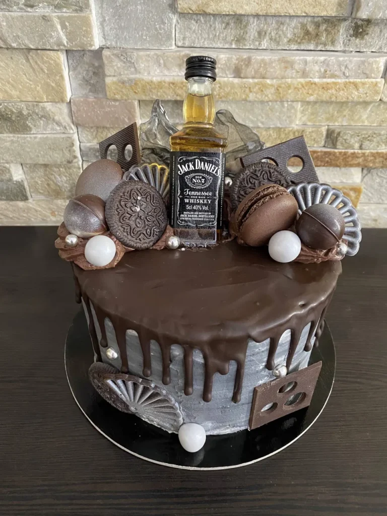 Elkészült torta