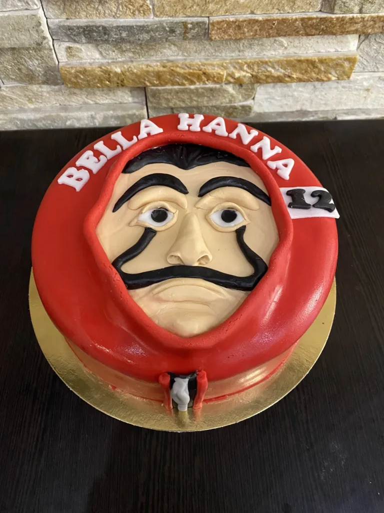 Elkészült torta