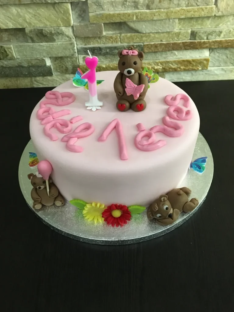 Elkészült torta