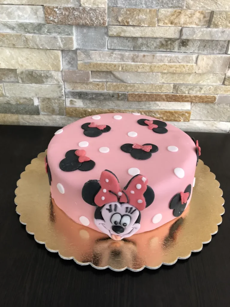 Elkészült torta