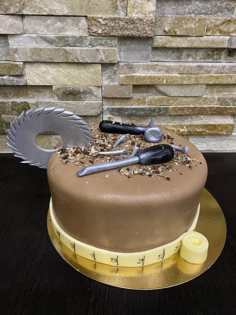 Elkészült torta